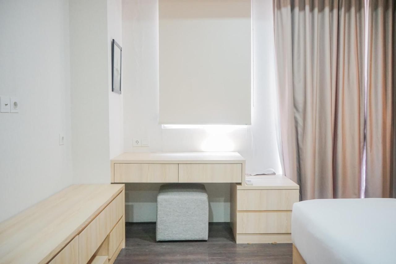 Elegant 3Br Apartment At Bellevue Suites By Travelio Джакарта Экстерьер фото